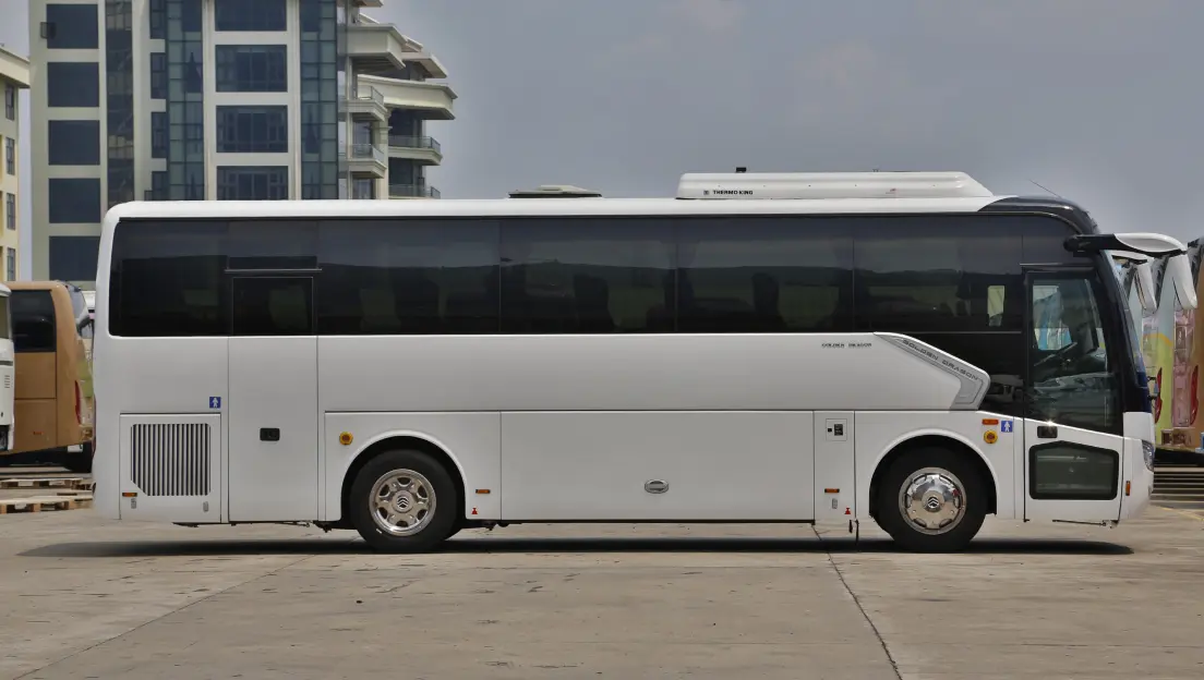Golden Dragon 6952