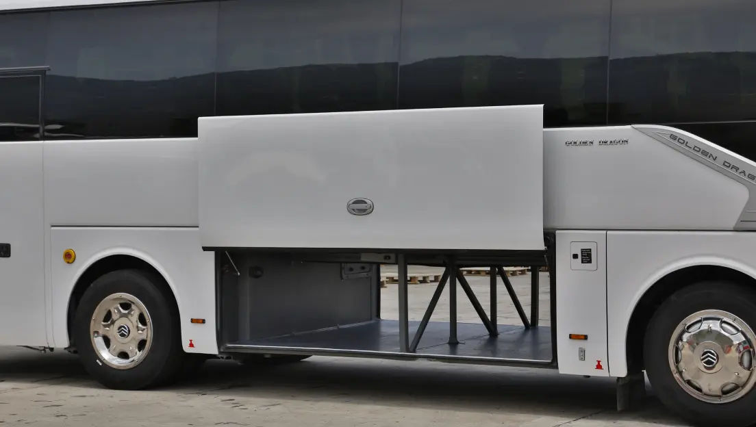 Golden Dragon 6952